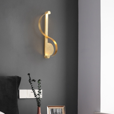 Hayes Wall Light | Gold Bedside Modern Light Fixture Sconce