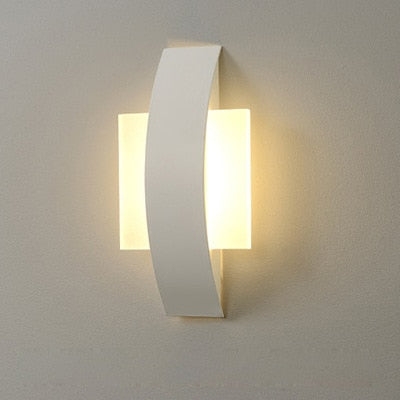 Detenter Wall Light | Black Modern Wall Lamp Sconce Light Fixture