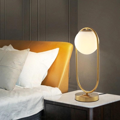 Lampe de table furtive