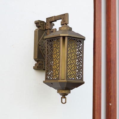 Malcolm Outdoor Wall Light