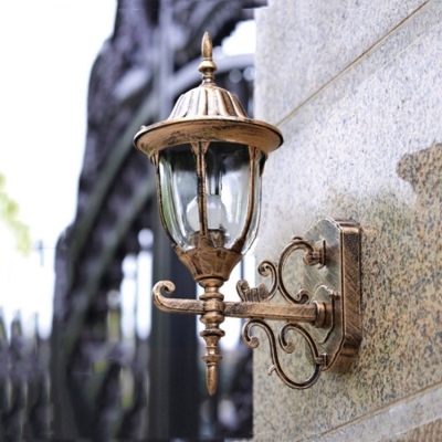 Guinea Outdoor Wall Light